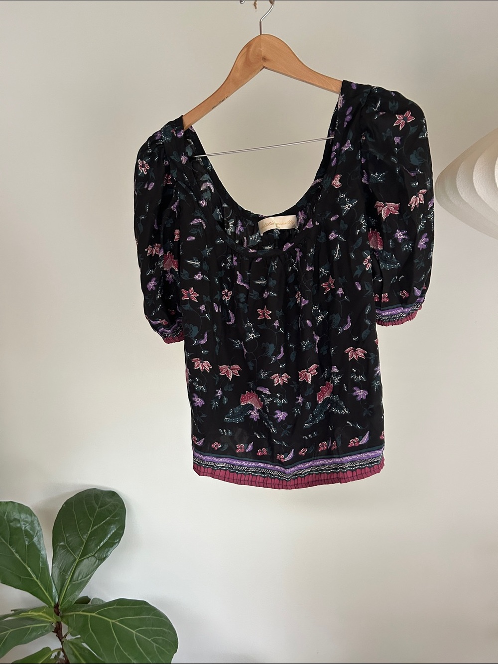 Natalie Martin Navy Floral Puff-Sleeve Peasant Blouse with Pink Trim